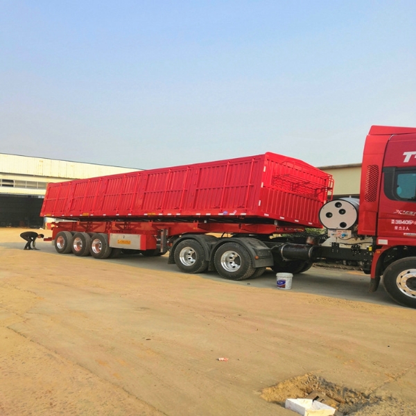 购买侧翻自卸半挂车时要注意哪些细节